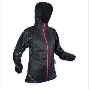 NWOT Black Raidlight Trailrunning Rain Jacket